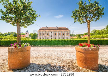 Renaissance Manorial Residence Kratochvile Surrounded By A Park Located In The South Bohemian Countr