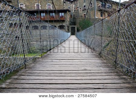 Rupit, hængebro