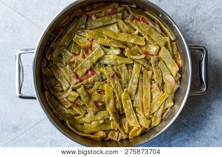 Turkish Cold Olive Oil Food Green Beans In Pot / Zeytinyagli Fasulye