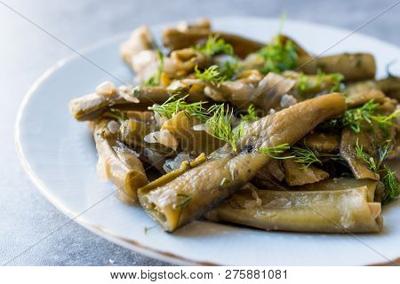Turkish Food Broad Beans With Olive Oil And Dill / Zeytinyagli Bakla.