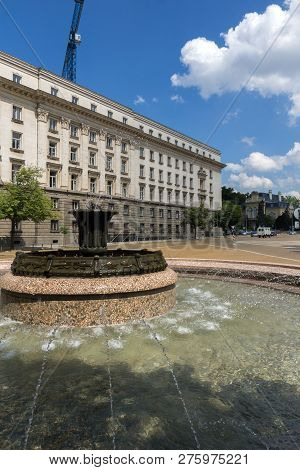 Sofia, Bulgaria -may 20, 2018: Fountain At Atanas Burov Square , Sofia, Bulgaria