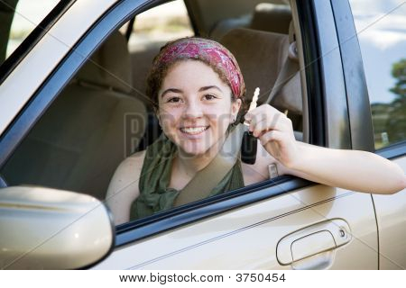 Teen Driver med bilnøgler
