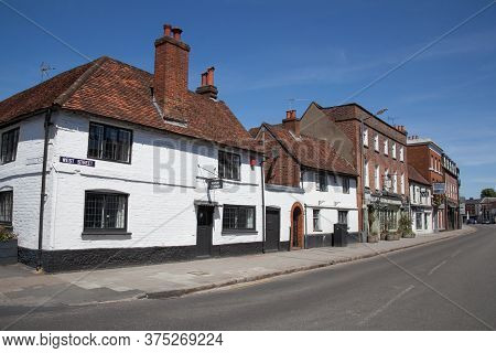Views Of Buildings On West Street In Marlow, Buckinghamshire In The Uk Taken 20th May 2020