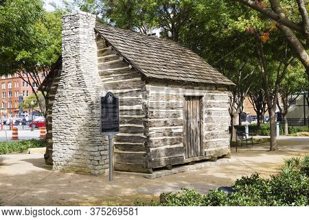 Dallas - November 3: Cabin Of John Neely Bryan At Founders Plaza In Dallas On November 3, 2018