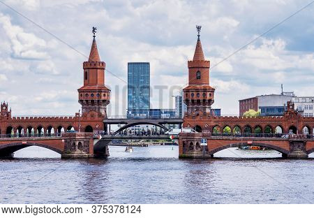 Oberbaumbrucke Across The Spree, The Longest Bridge Of Berlin In Germany