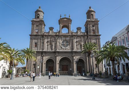 Las Palmas De Gran Canaria - February 17, 2017: Views Of The Cathedral Of Santa Ana, In Las Palmas, 