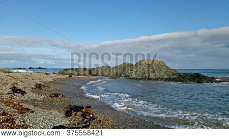 Beautiful Scenery At Riverton Beach Invercargill New Zealand