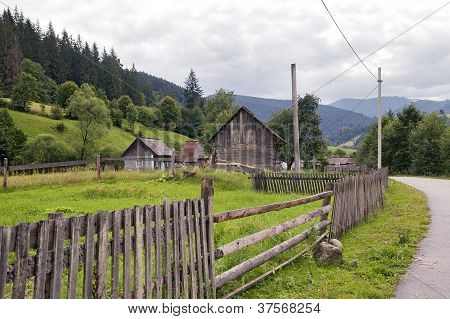 Aldea de los Cárpatos