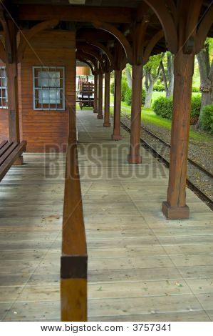 Rustikální nádraží