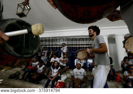 Salvador, Bahia / Brazil - May 31, 2016: Students At The Federal University Of Bahia Use Musical Ins