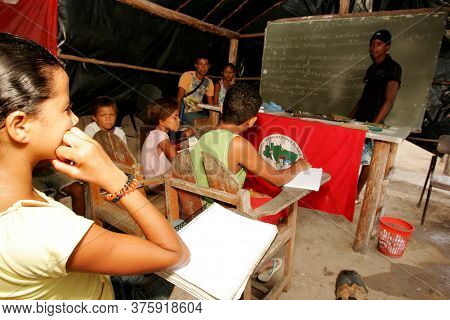 Eunapolis, Bahia / Brazil - November 24, 2010: Member Of The Landless Movement - Mst - They Are Seen