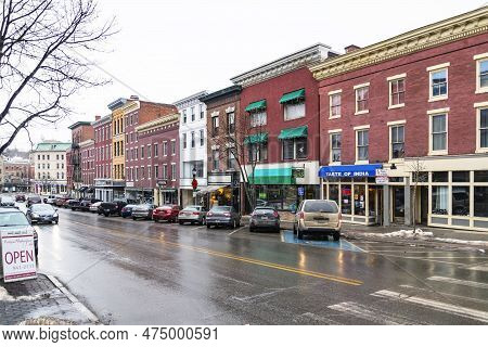 Bangor, Me - Usa - January 10, 2016: Tview Of The Main Street. Example Of Art Deco Architecture.in B