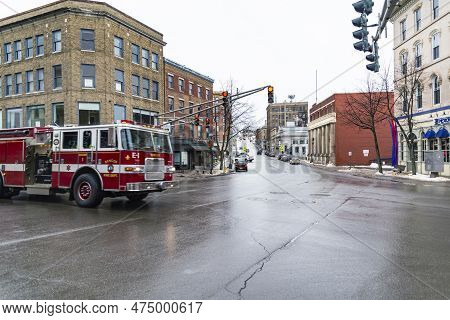 Bangor, Me - Usa - January 10, 2016: Tview Of The Main Street. Example Of Art Deco Architecture.in B