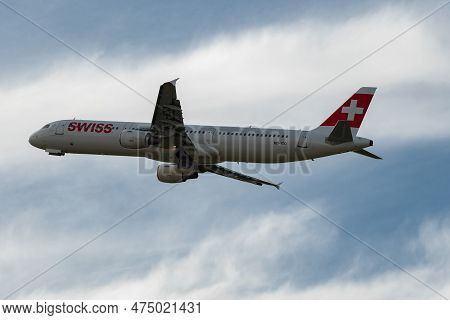 Zurich, Switzerland, January 2, 2023 Swiss International Airlines Airbus A321-111 Aircraft Is Taking