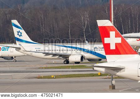 Zurich, Switzerland, January 2, 2023 El Al Israel Airlines Boeing 737-86q Aircraft Is Pushed To Its 