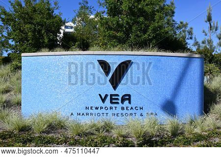Newport Beach, California - 22 Apr 2023: Sign At Vea Newport Beach, A Marriott Resort And Spa, In Ne