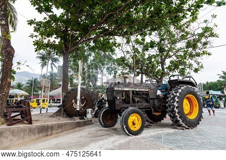 Thailand, Patong - 03.27.23: John Deere 2040 Tractor Monument At Patong Beach Phuket