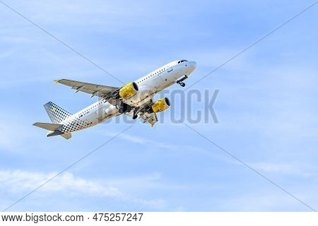 Barcelona, ​​spain; March 12, 2023: Airbus A320 Airplane Of The Vueling Company, Taking Off From The