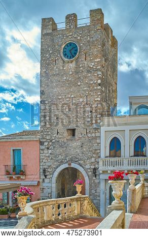 Taormina, Italy, The Clock Tower Gate Also Known As Porta Di Mezzo