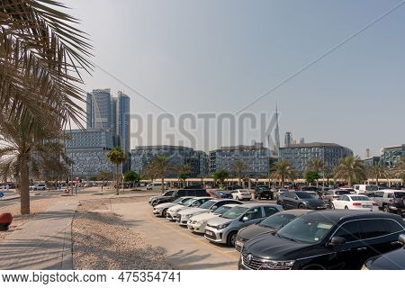 Dubai, United Arab Emirates - 7th November, 2022 : View Of The Modern Office Buildings At The Dubai 