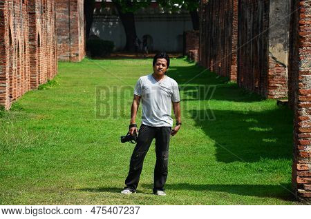 Thai Men Photographer Travelers People Travel Visit And Use Digital Camera Shooting Ancient Ruins Bu