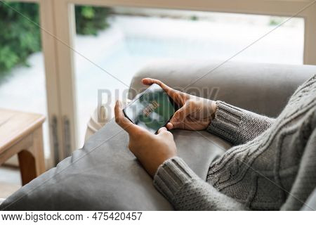 Chiang Mai, Thailand Arp 27, 2023: Netflix Logo On Iphone Screen. Netflix Is An International Leadin
