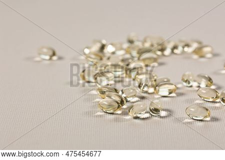 Oil-based Vitamins Let The Light Through. Powdered Vitamin D3