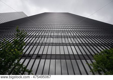 Hoston, Texas - April 8, 2023: Looking Up At Skyscrapers In The Financial Districk Of Houston.