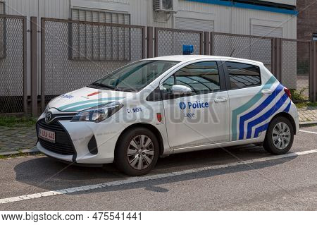 Liège, Belgium - August 27 2017: Police Car Parked In A Small Street Outside Of A Police Station.