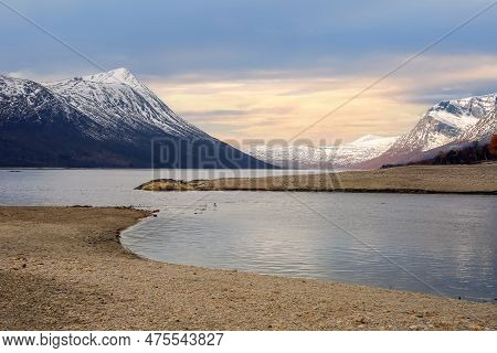 Lake Gjevillvatnet, Norway