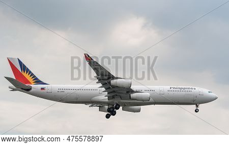 Manila, Philippines, February 20, 2017: Philippine Airlines Airbus A340 Rp-c3435 Landing In Manila I