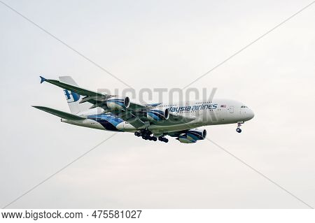 London, England - August 22, 2016: Malaysia Airlines Airbus A380 9m-mne Landing In London Heathrow I