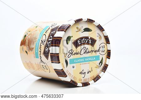 Irvine, California - 29 Apr 2023: Side Vuew Of A Carton Of Edy's Slow Churned Classic Vanilla Ice Cr