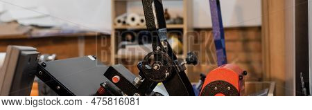 Metallic Details Of Professional Print Plotter Machine In Print Center, Banner.