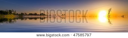 Sunrise Gölü Panoraması
