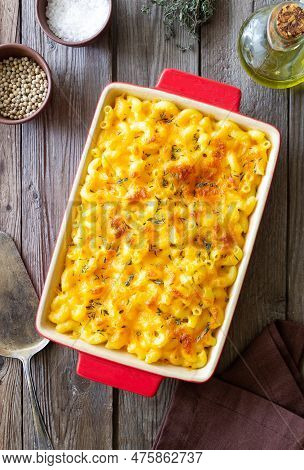 American Dish Mac And Cheese. National Cuisine. Vegetarian Food