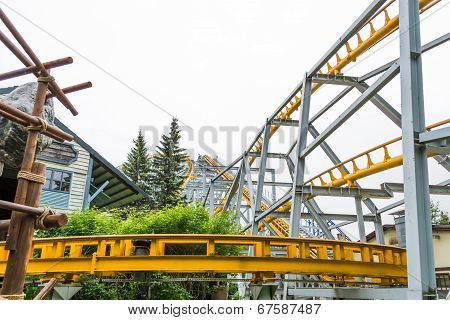 Roller coaster
