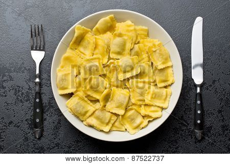 the cooked ravioli on a plate