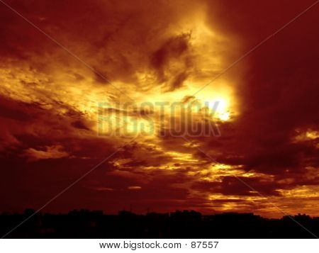 Coucher de soleil doré