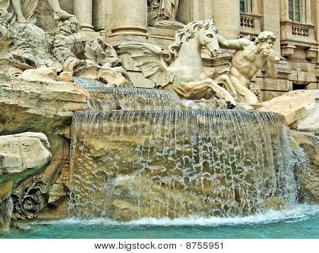 Trevi Fountain