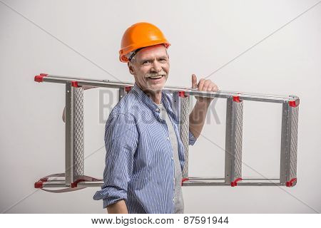 Builder