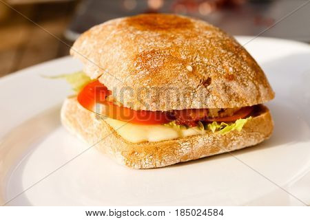sandwich with chicken
