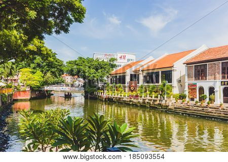 MALACCA, MALAYSIA - AUGUST 13, 2016: Hard Rock Cafe city along Melaka river on August 13, 2016 in Malacca Malaysia. Malacca has been listed as a UNESCO World Heritage Site since 7 July 2008.