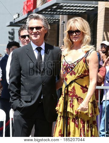 LOS ANGELES - MAY 4:  Kurt Russell, Goldie Hawn at the Kurt Russell and Goldie Hawn Star Ceremony on the Hollywood Walk of Fame on May 4, 2017 in Los Angeles, CA