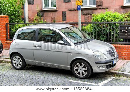 Lancia Ypsilon