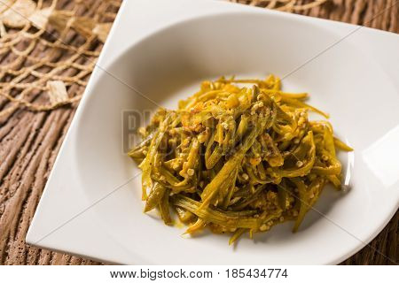 Caruru - Brazilian Food Made From Okra, Onion, Shrimp, Palm Oil And Toasted Peanuts And Cashews. Typ