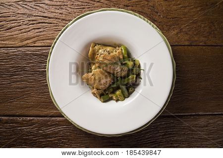 Frango Com Quiabo (portuguese For 