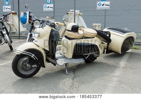 Berlin - May 11: Motor Scooter Sr 59 Berlin With Iwl-stoye Campi Trailer, 26Th Oldtimer-tage Berlin-
