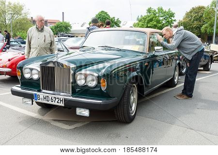 Berlin - May 11: British Luxury Car Rolls-royce Silver Shadow Ii, 26Th Oldtimer-tage Berlin-brandenb