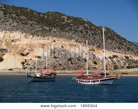 Zwei Yachten